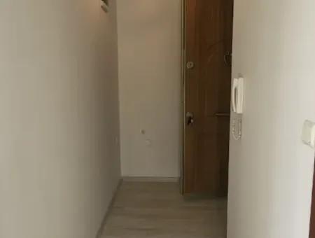 Didim Çarşı Merkezde 1+1 Daire Satilik